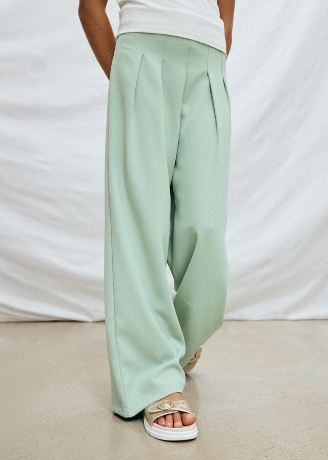 042532.0774-2.jpg
