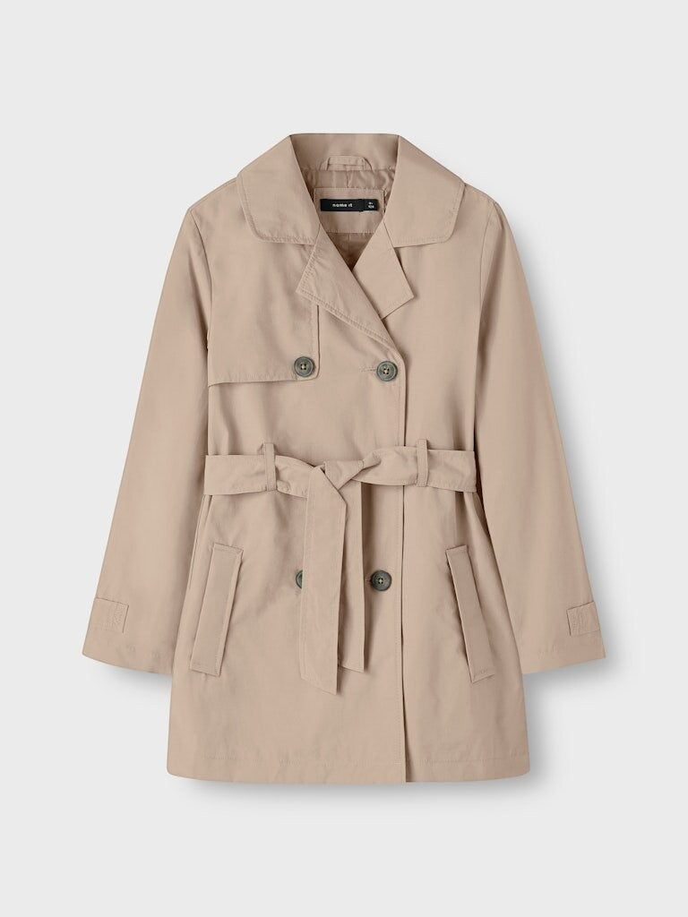 Giacca trench Scugnizzi 0-16 Name It per ragazza in cotone color Savannah Tan con cintura in vita e bottoni