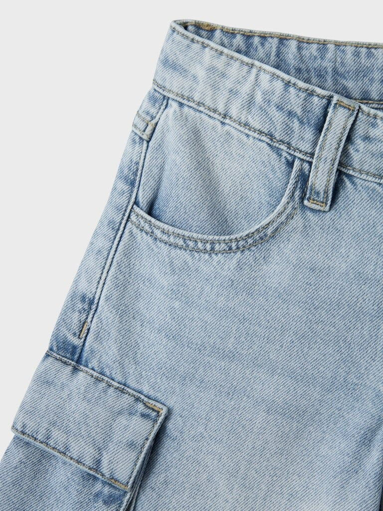 Pantaloni cargo in denim Scugnizzi 0-16 in cotone lavaggio chiaro con tasche laterali e passanti per cintura