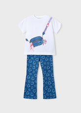 Scugnizzi 0-16: Set maglietta bianca con stampa borsa e pantaloni in denim blu con stampa cuori bianchi.