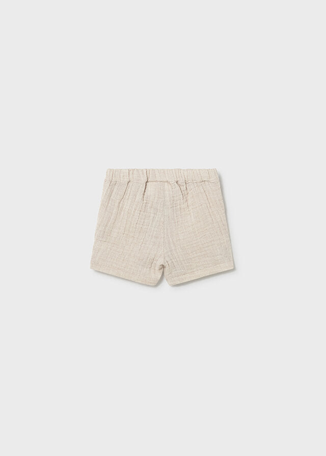 042201.1070-3.jpg