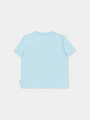 Maglietta a maniche corte Scugnizzi 0-16 Levi's in cotone azzurro pastello, vista posteriore con etichetta rossa.