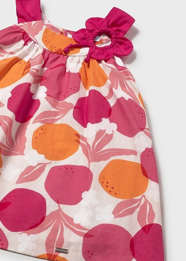 Abito estivo Scugnizzi 0-16 in cotone leggero con stampa floreale e frutti rosa e arancioni, spalline con fiore.